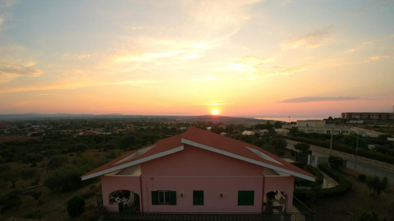La Maison Di Elenoire เอากุสตา ภายนอก รูปภาพ